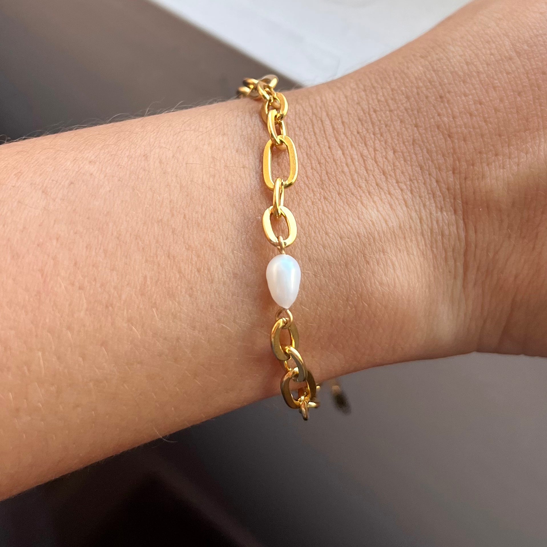 Viviana Pearl Bracelet – JOSI Jewelry