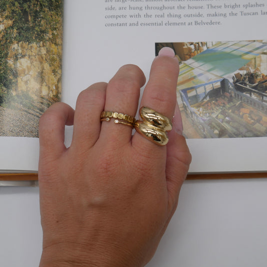 Jada Twist Dome Ring