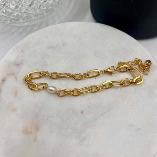 Viviana Pearl Bracelet