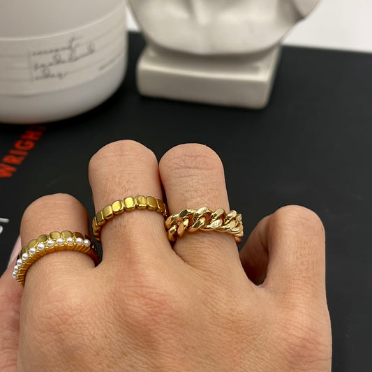 Elliot Chain Ring